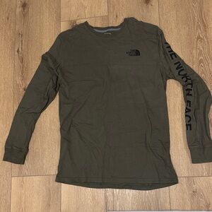 The North Face Men's Green Long Sleeve Tee
